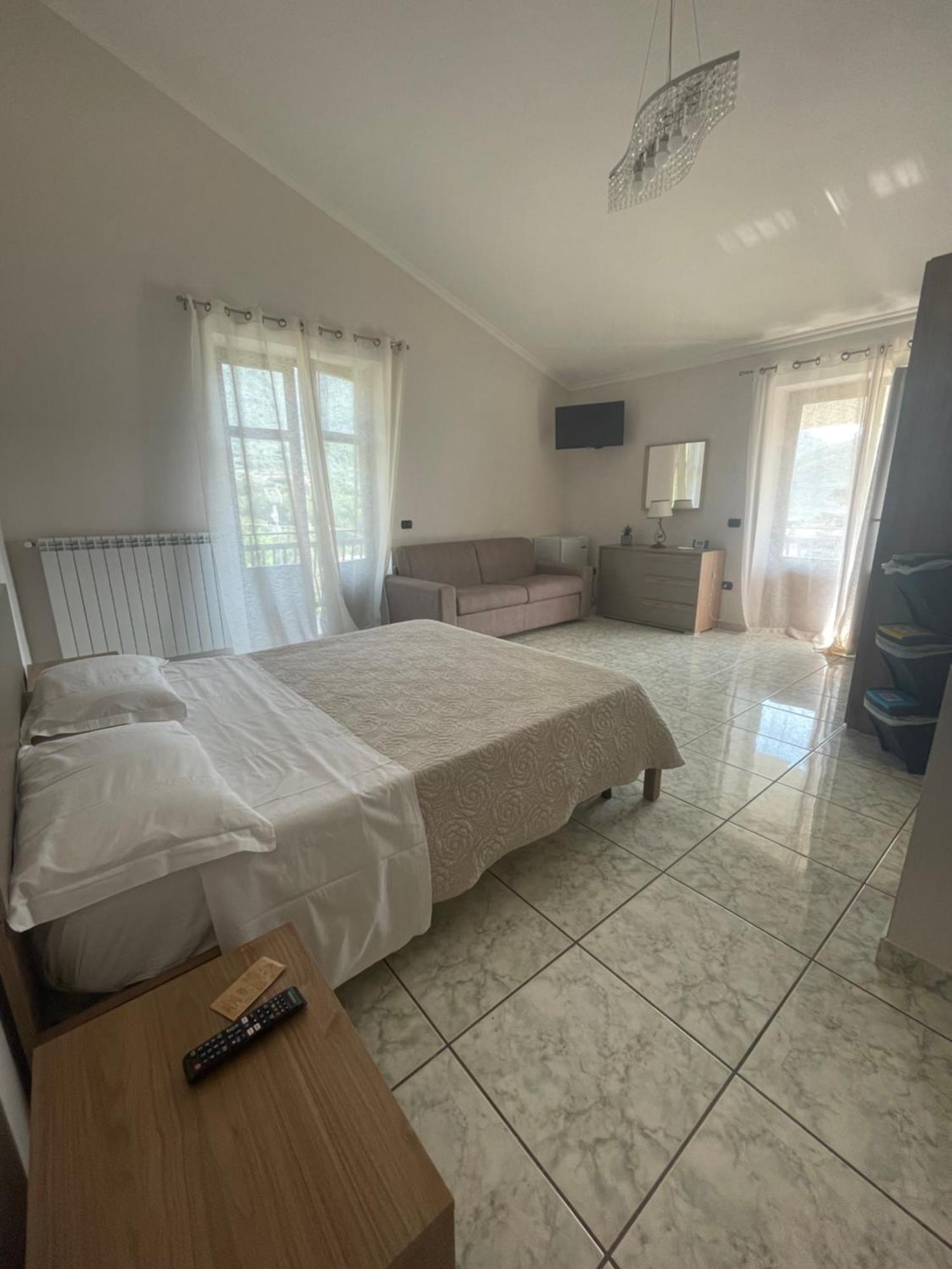 Villa Agata Forchia Extérieur photo
